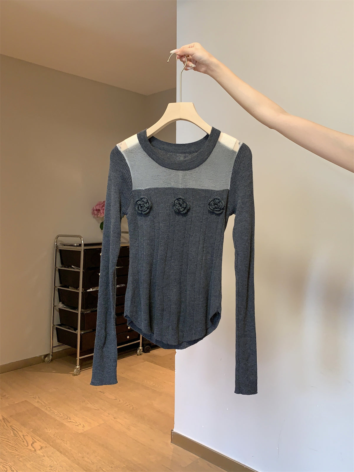 【tops】フラワー秋冬長袖ニットセーターG24094