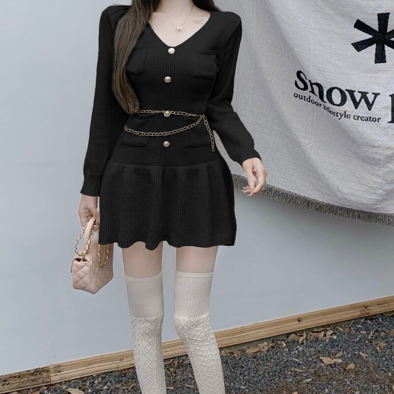 【dress】チェーン付きニットワンピース Q7579