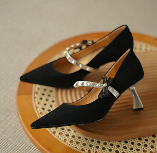 【shoes】美脚魅せ結婚式二次会ビーズ飾りアーモンドトゥシューズF0725