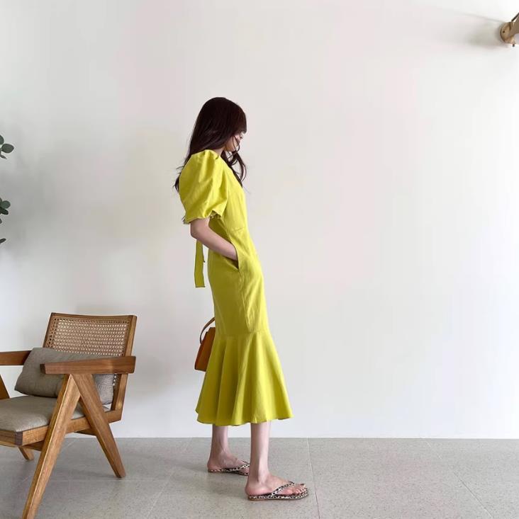 【dress】半袖パフ袖透かし彫りワンピースF7410