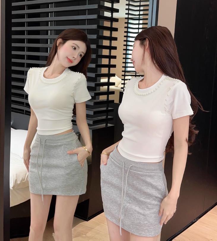 【tops】ビーズ半袖TシャツF7429
