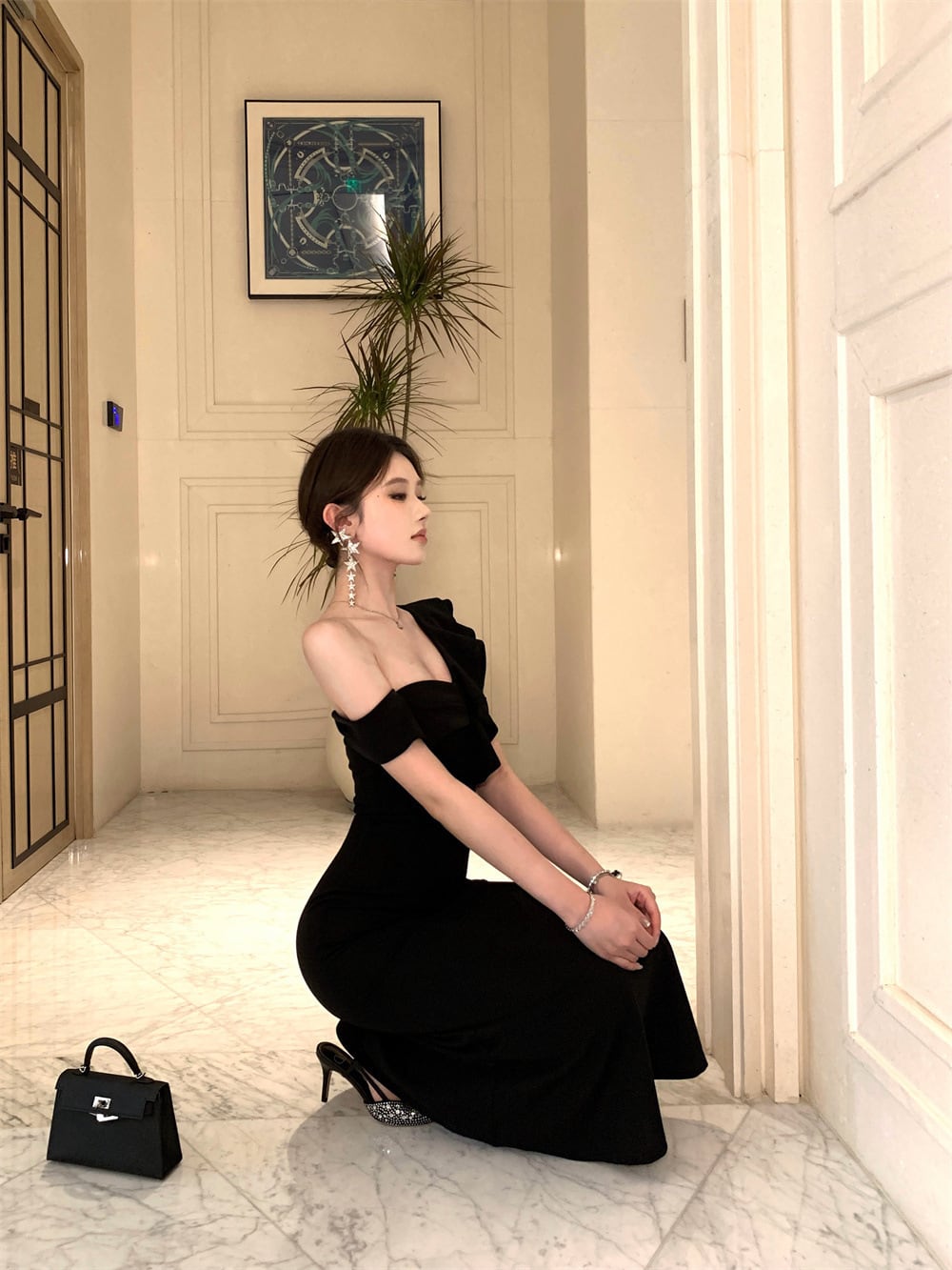 【dress】ワンショルダーフリルマーメイドワンピース M31571