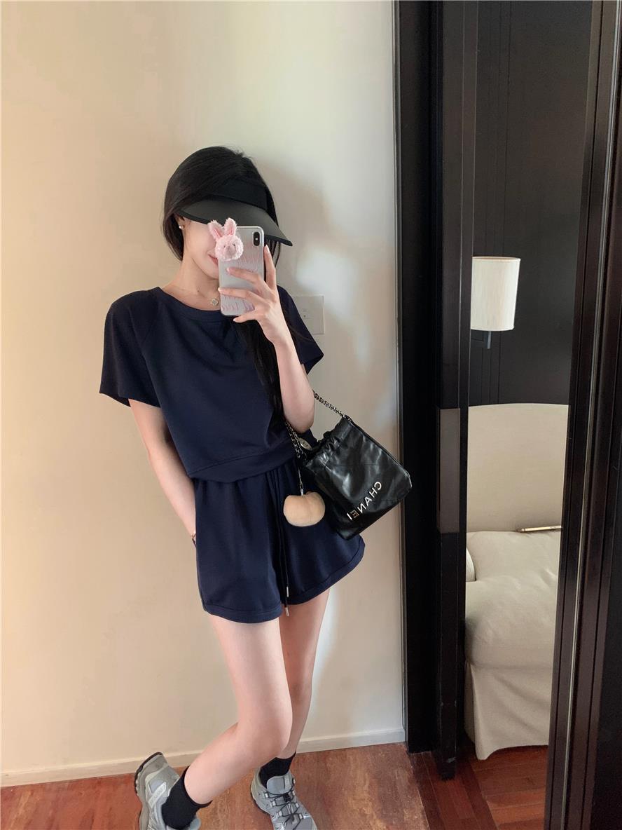 【set】ラウンドネックTシャツ+ショートパンツ2点セットG21508