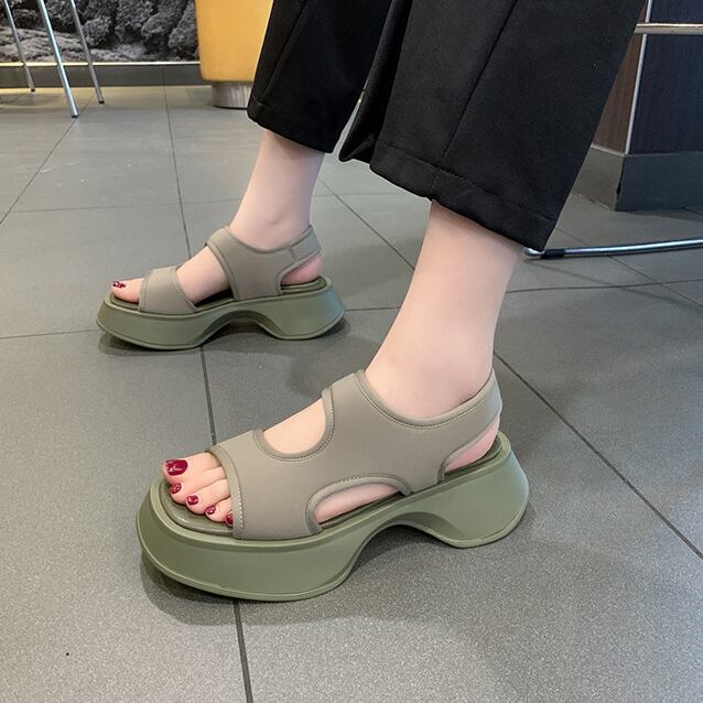 【shoes】韓国風INS風2色厚底人気合わせやすい履きやすいサンダルF5106