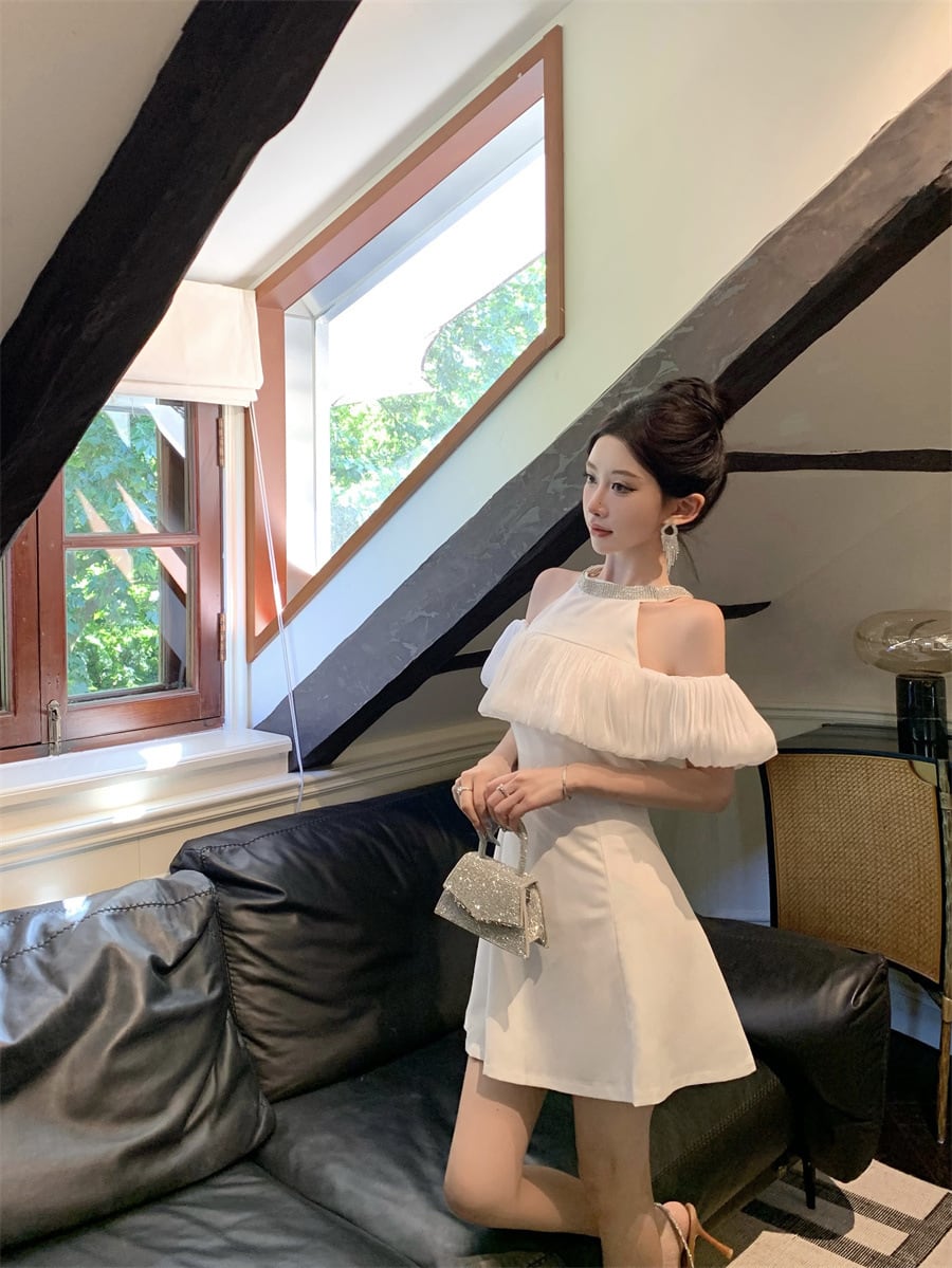 【dress】ビジューオフショルダーワンピース M24300
