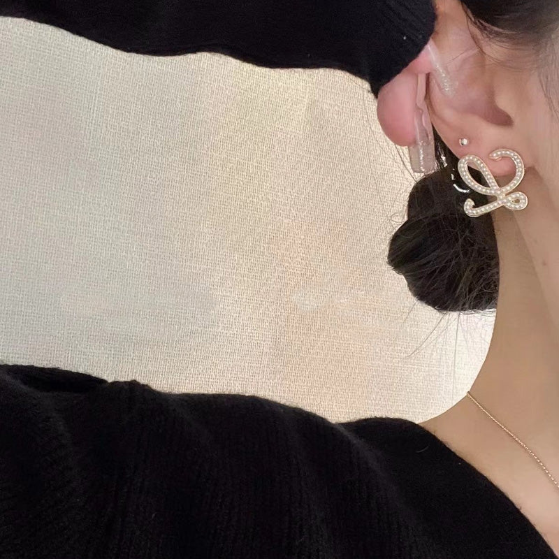 【小物】透かし彫りピアスアクセサリーF7735