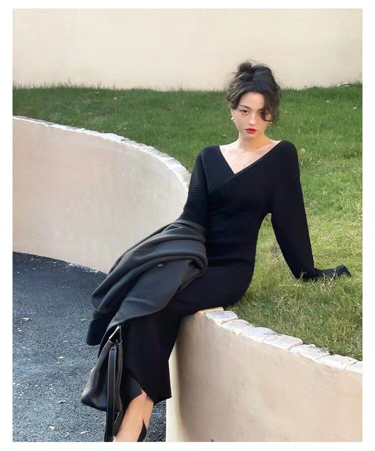 【dress】優しい雰囲気韓国風INS風Vネック長袖ウェスト絞り無地着やせニットワンピースF3383