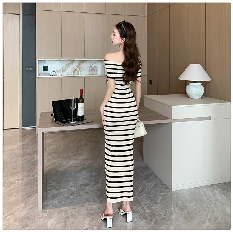 【dress】ストライプ柄ニットワンピース G21004