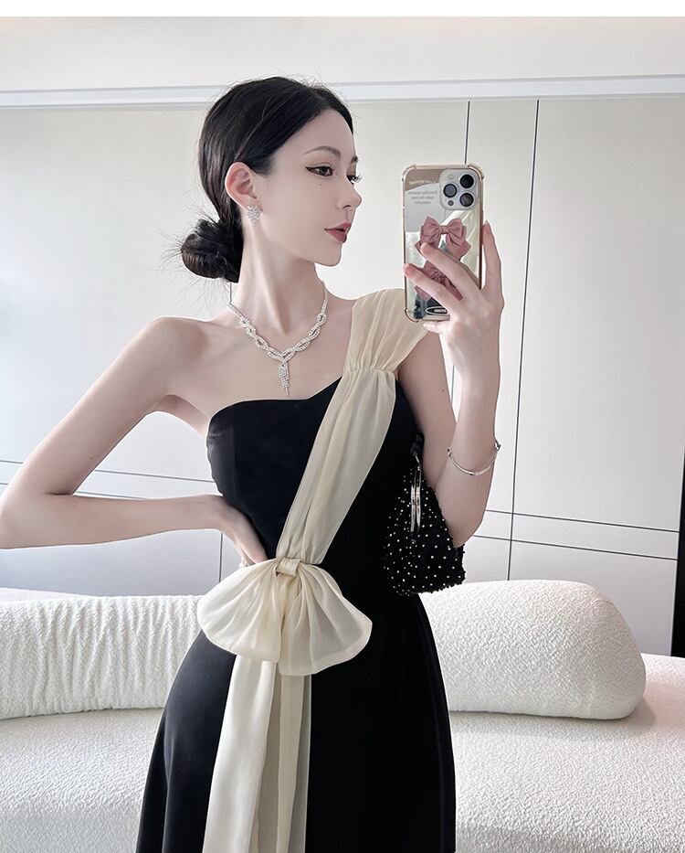 【dress】オフショルダーAラインワンピース G21051
