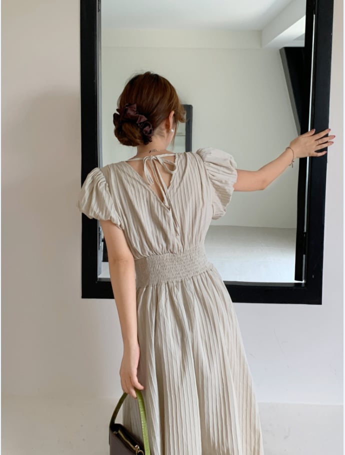 【dress】Vネックワンピース M24039