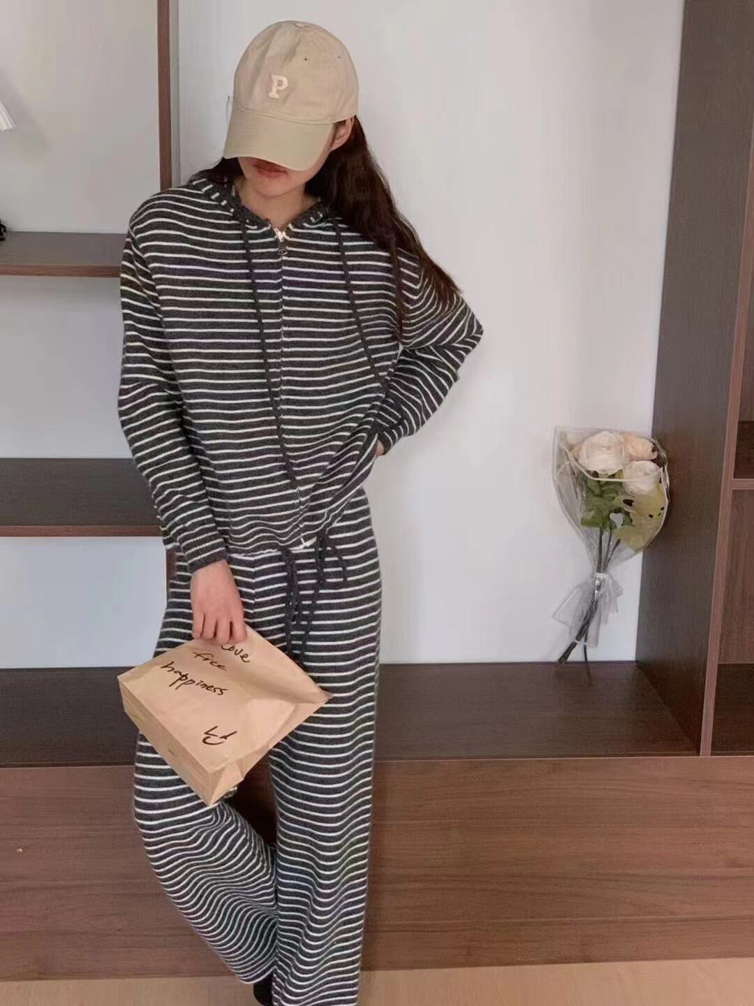 【set】ニットセーター×ワイドパンツセット M19139