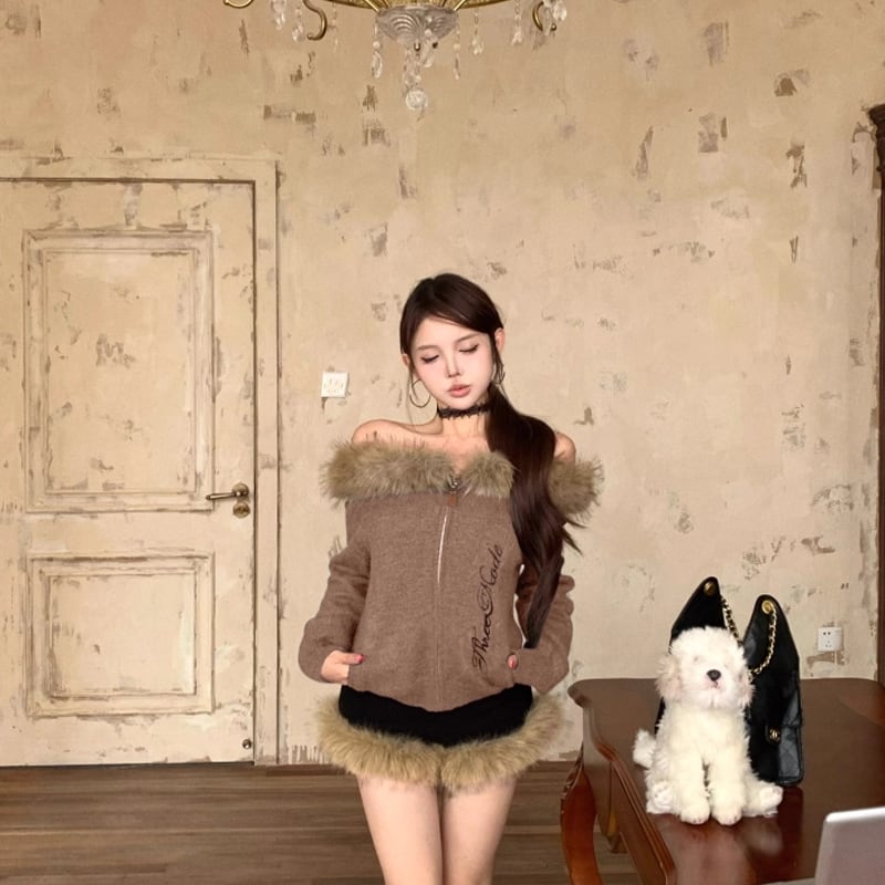 【set】ファーオフショルダートップス×ファーショートパンツセット Q7130