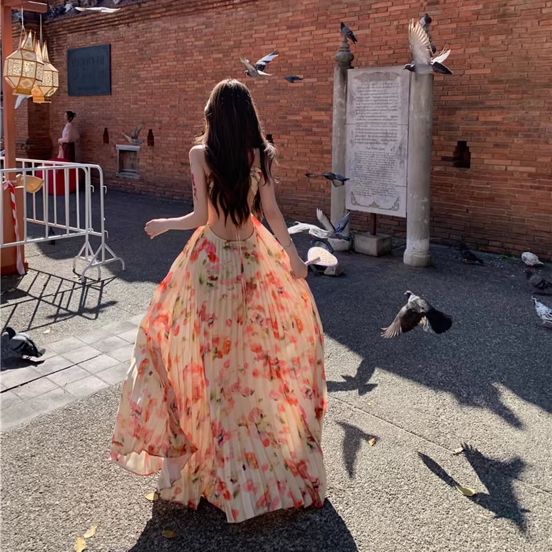 【dress】ホルターネックバックオーポンロングプリーツワンピース Q8371