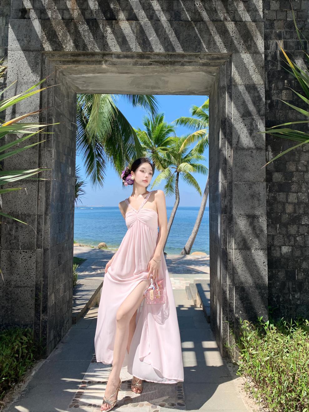 【dress】ホルターネックワンピース M25190