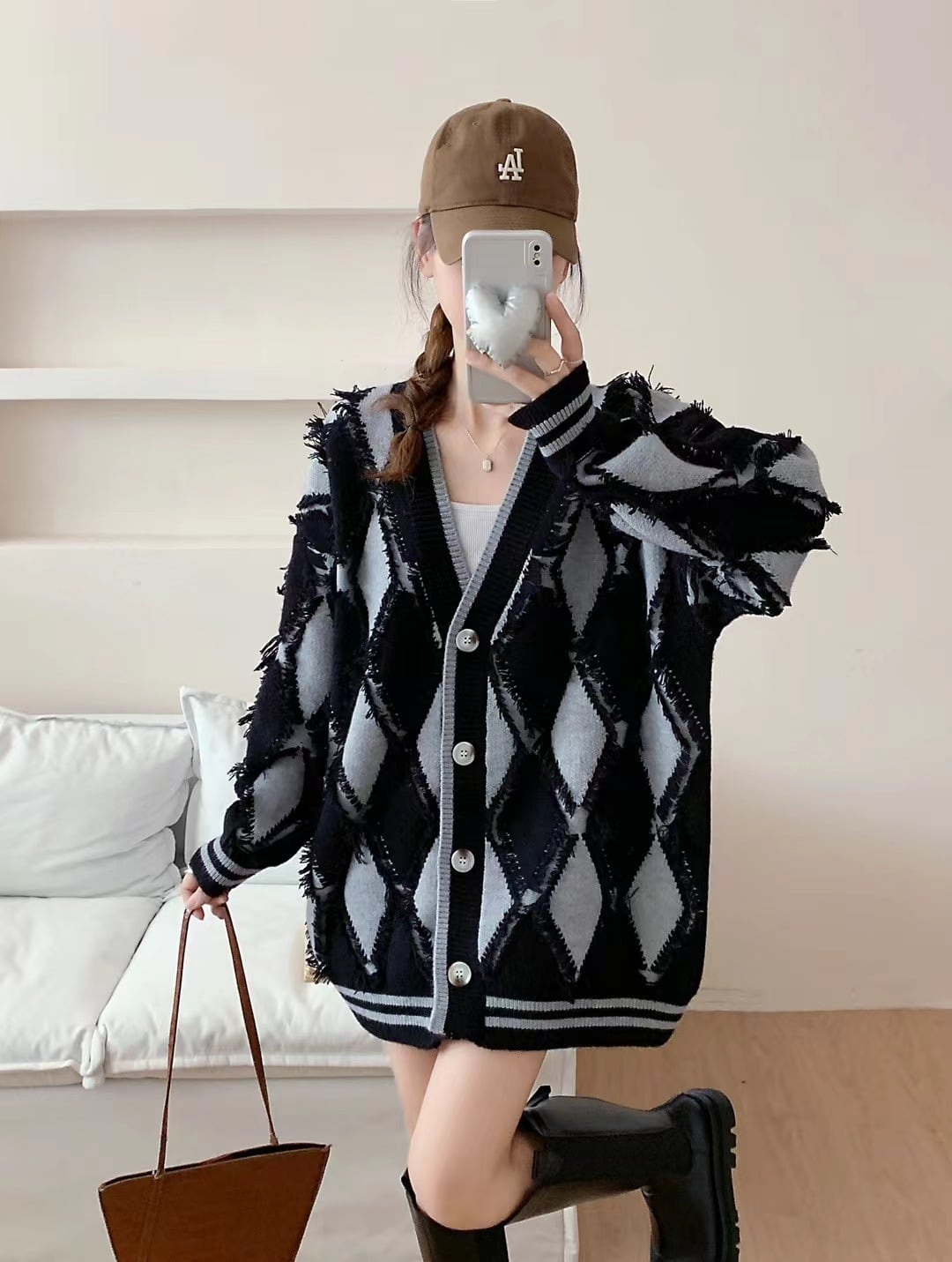 【outer】Vネックニットカーデ M26055
