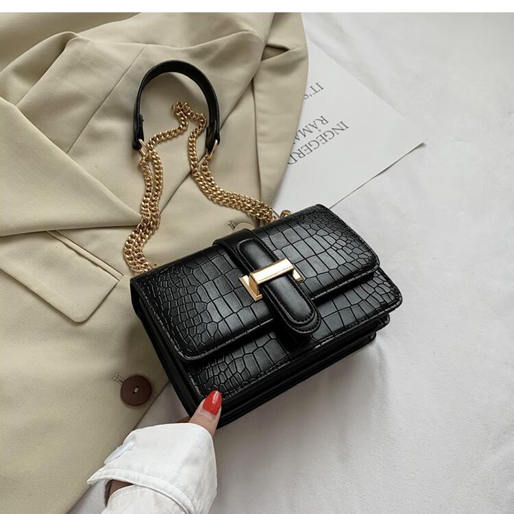 【小物】 高級感 レトロ展開定番無地斜め掛けチェーンバッグ 清新人気デザイン