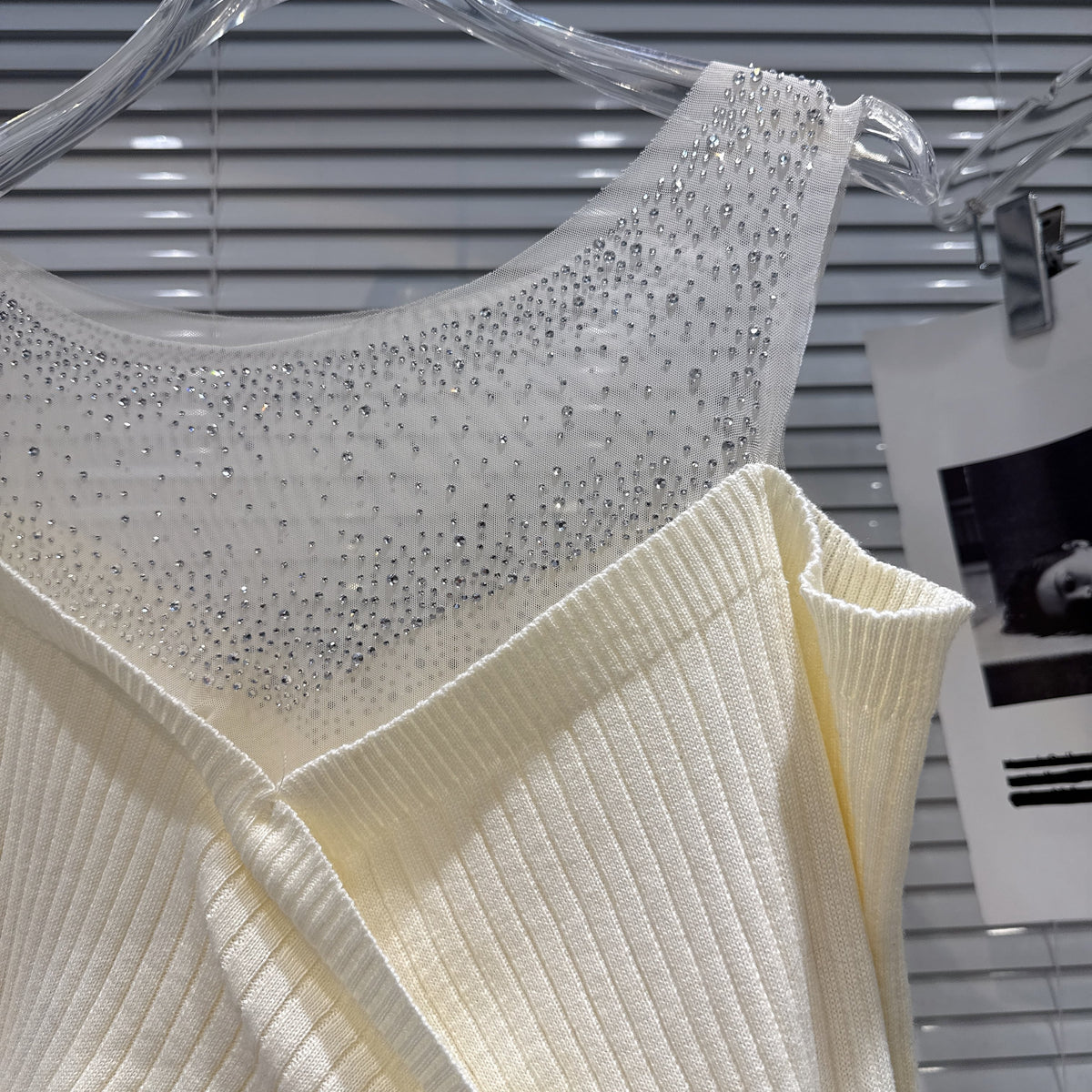 【tops】ラインストーンチュールレイヤードオフショルニット N3507