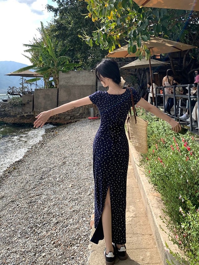 【dress】Vネック花柄ワンピース G21570