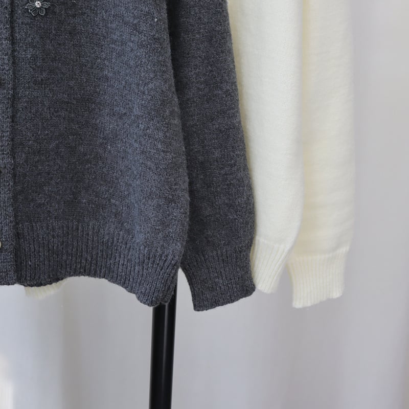 【outer】立体フラワービジューニットカーデ M28539