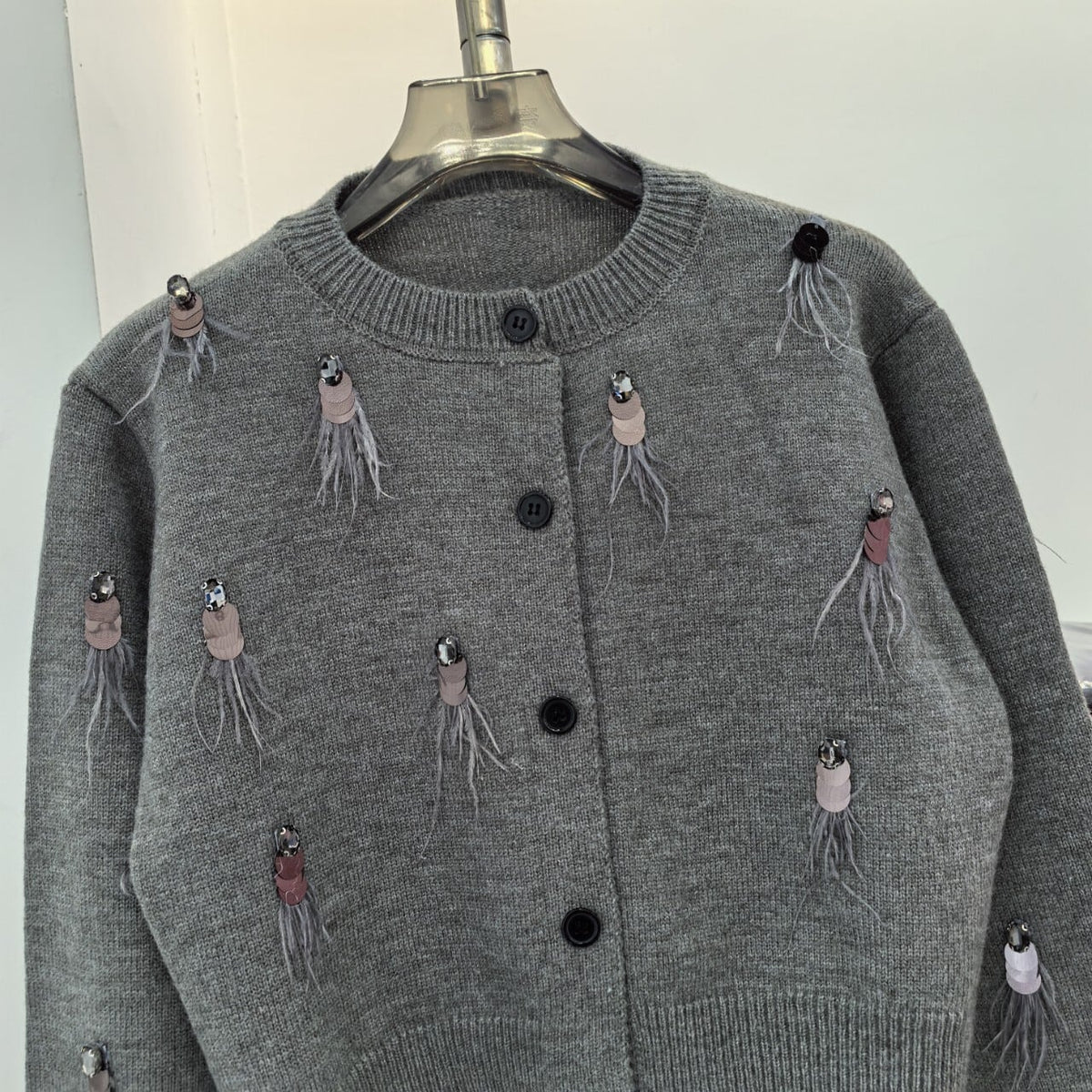【outer】スパンコールニットカーデ M26197