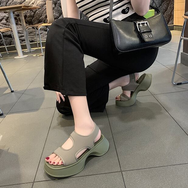 【shoes】韓国風INS風2色厚底人気合わせやすい履きやすいサンダルF5106