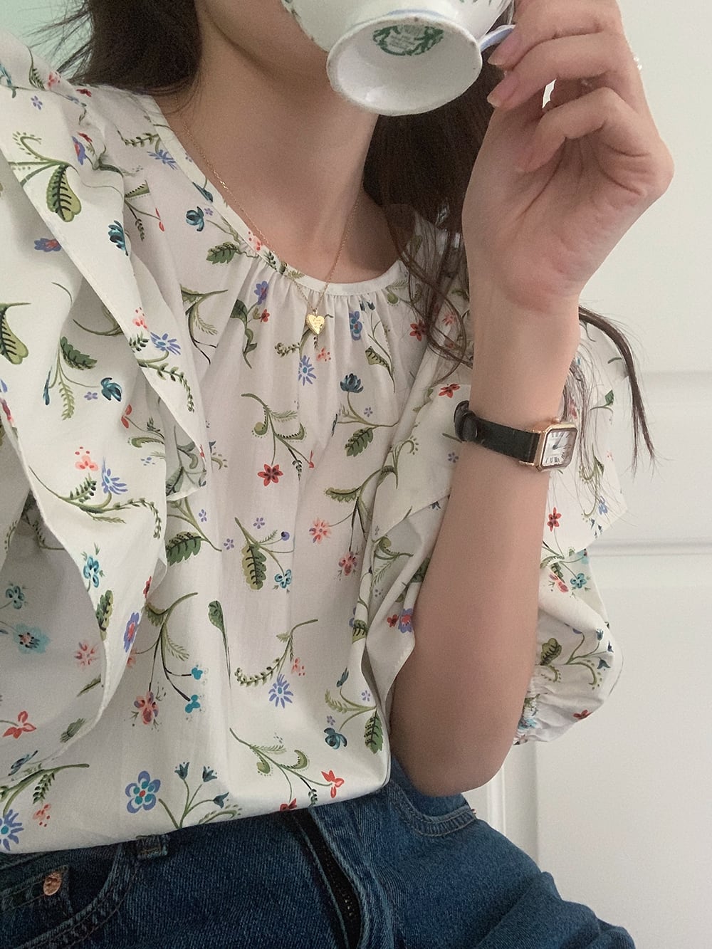 【tops】半袖パフ袖花柄ブラウスF7420