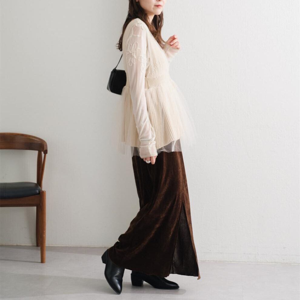 【tops】Vネックチュールコンビニットベスト M28580