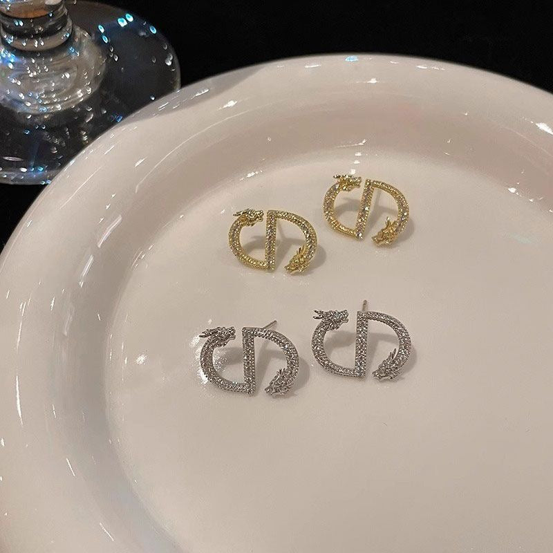 【小物】2色キラキラピアスアクセサリーF7797