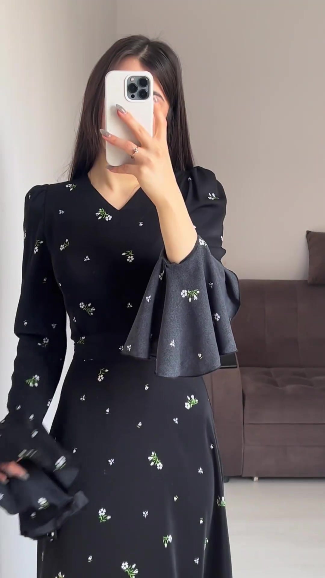 【dress】VネックフレアスリーブワンピースF8118