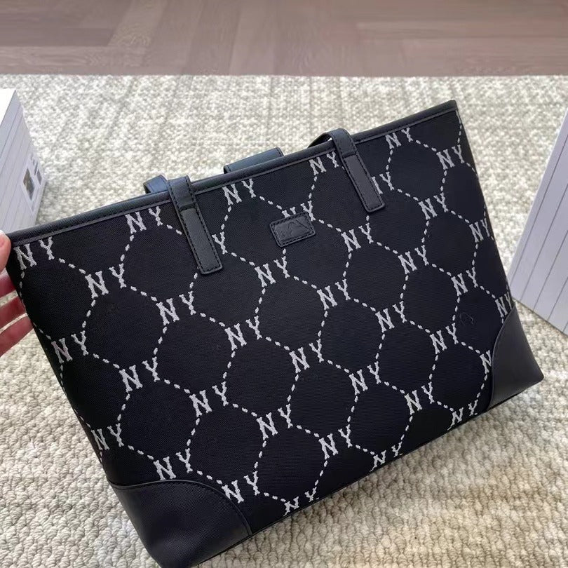 【小物】2色大容量バッグF8114