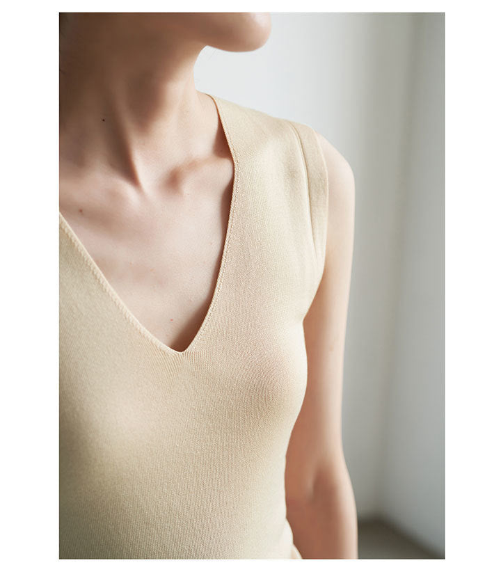 【tops】4色VネックタンクトップF7593