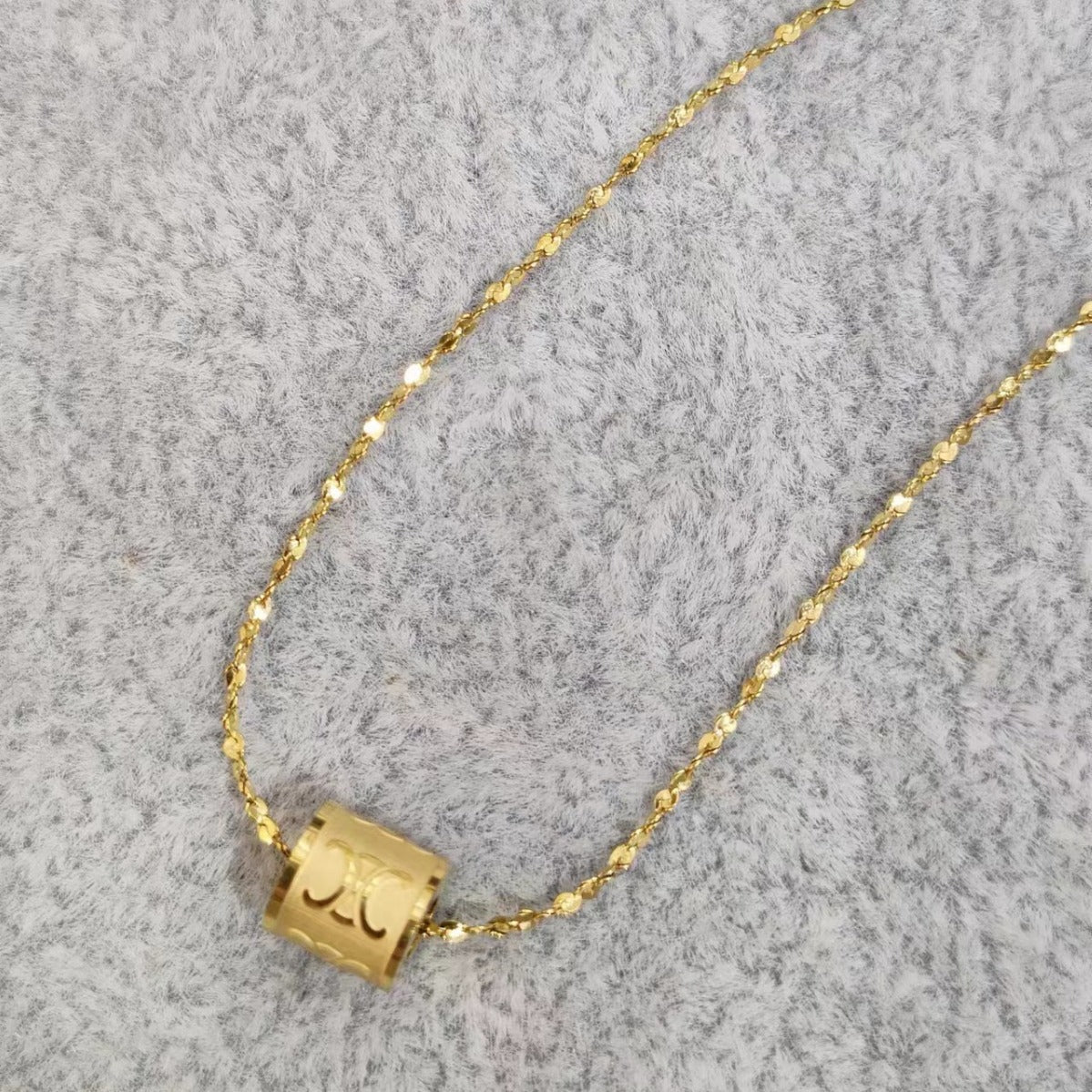 【小物】英字柄ネックレスアクセサリーF8133