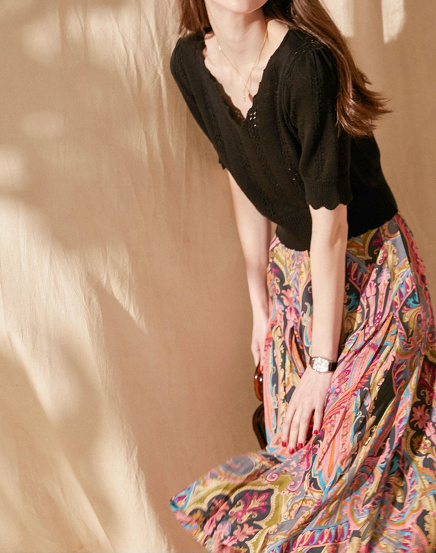 【tops】Vネック透かし彫りニットTシャツG21940