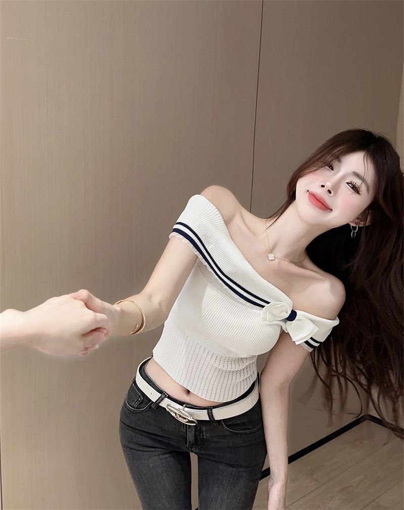 【tops】オフショルダーリボンニットトップスG22055
