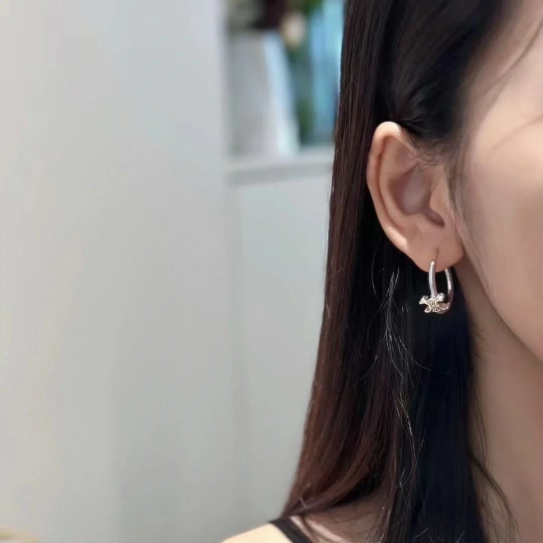 【小物】英字柄ピアスアクセサリーG21624