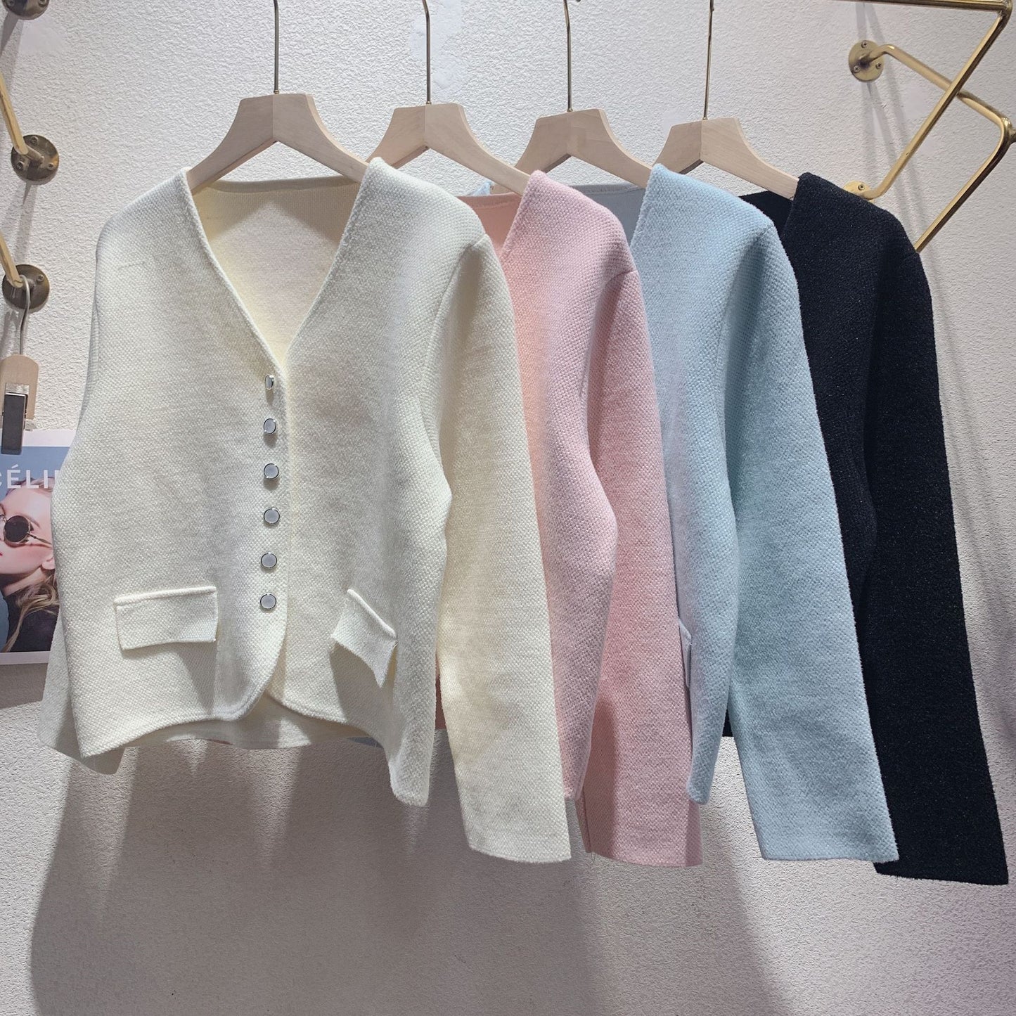 【outer】VネックニットカーディガンG23241