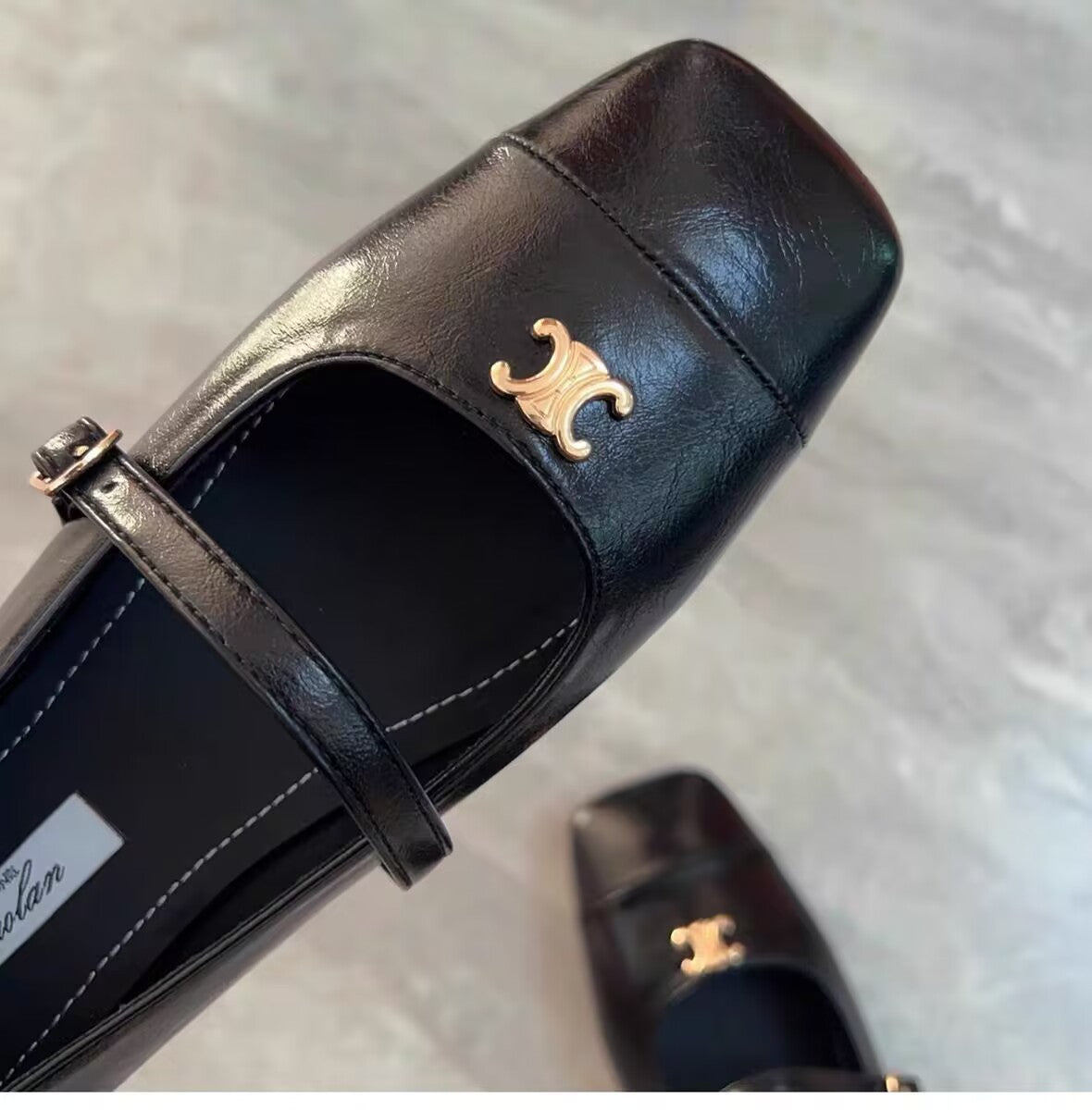 【shoes】2色スクエアトゥ履きやすいフラットシューズF7928