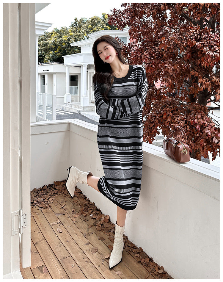 【dress】ゆったりストライプ柄ニットワンピースG23287