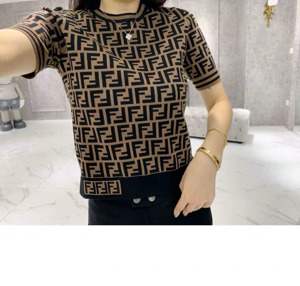 【tops】英字柄柄ニットTシャツG21666