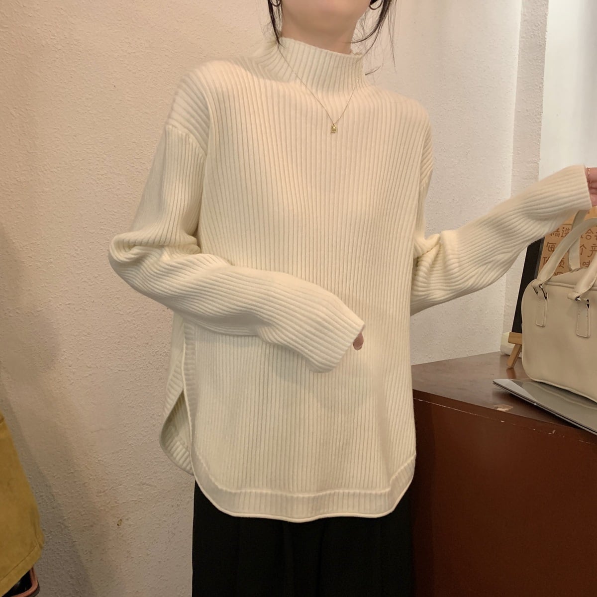 【tops】スリットニットセーター M27982
