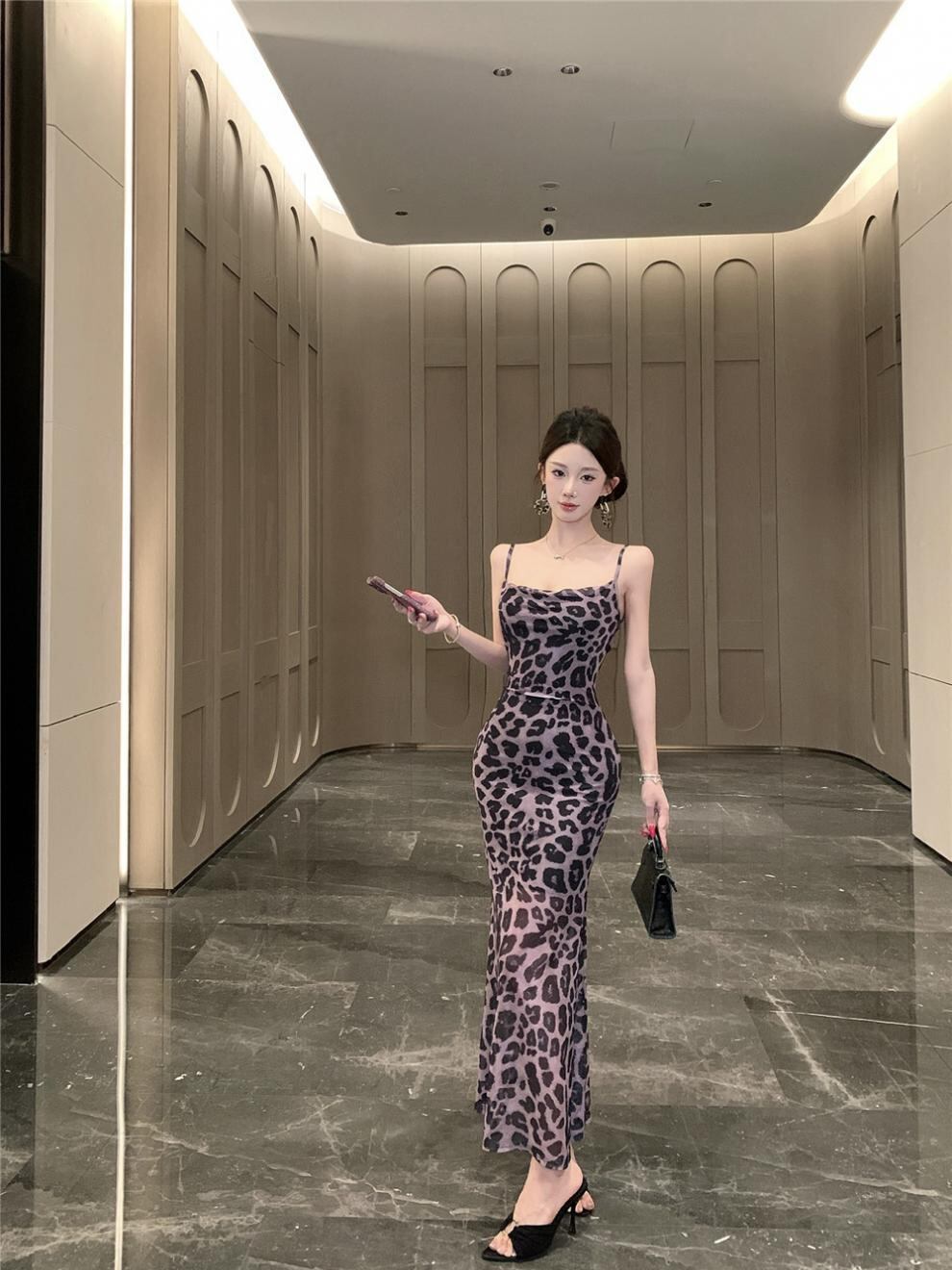 【dress】ヒョウ柄キャミワンピース Q8081