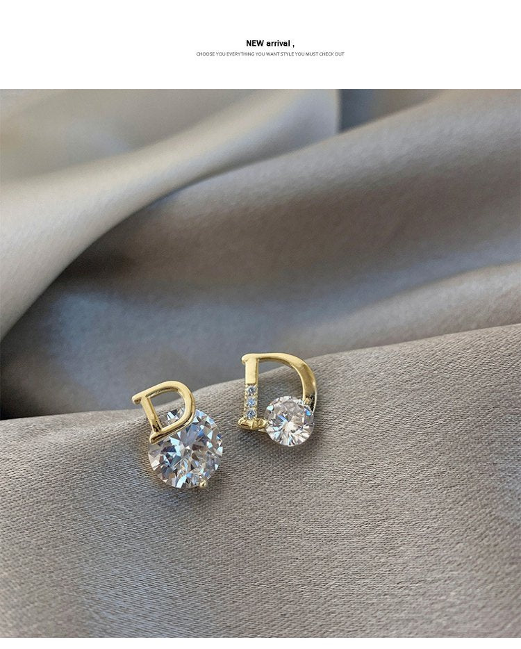 【小物】英字柄ピアスアクセサリーG23373