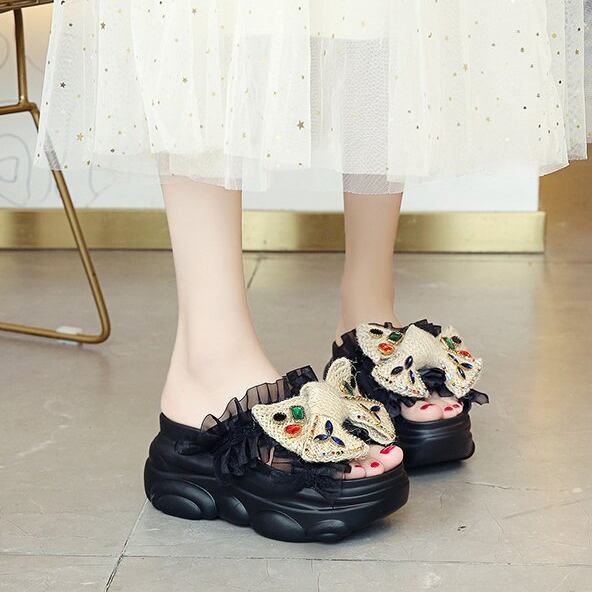 【shoes】新作4色履きやすい合わせやすいシンプル無地キレー目厚底サンダル
