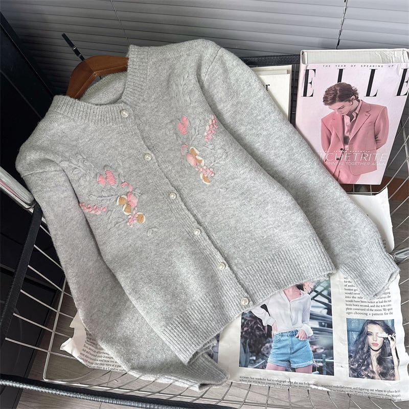 【outer】刺繍ニットカーデ M25609