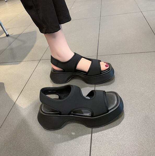【shoes】韓国風INS風2色厚底人気合わせやすい履きやすいサンダルF5106