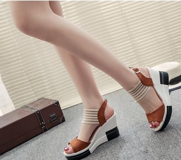 【shoes】選べる3色!履きやすい合わせやすい厚底配色韓国ファッションサンダル