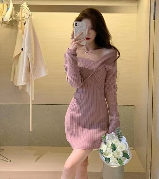【dress】細身効果抜群♪韓国風INS風オフネック長袖タイト体型カバー人気ニットワンピースF3735