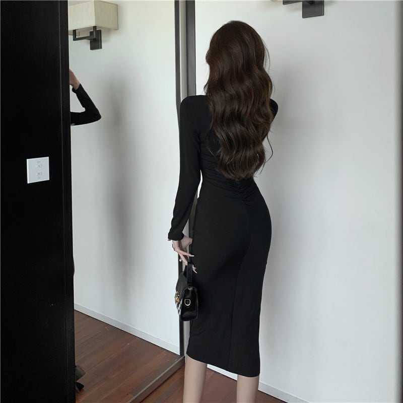 【dress】Vネックギャザーワンピース Q8175