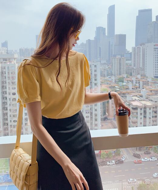 【tops】選べる4色!ラウンドネックパフスリーブ半袖無地ファッションTシャツF0057