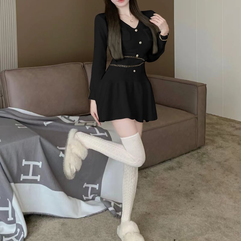 【dress】Vネックフレアニットワンピース Q7515